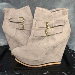 Qupid Faux Suede Platform/Wedge Sneaker